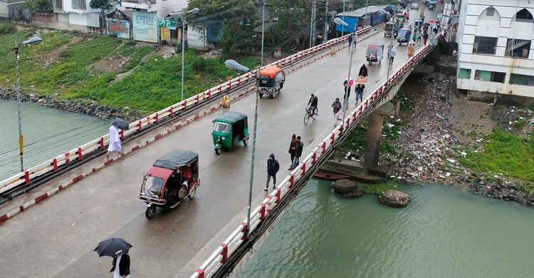 নানা জটিলতার পর গতি পাচ্ছে নওগাঁ শহরের প্রধান সড়ক চার লেন প্রকল্প